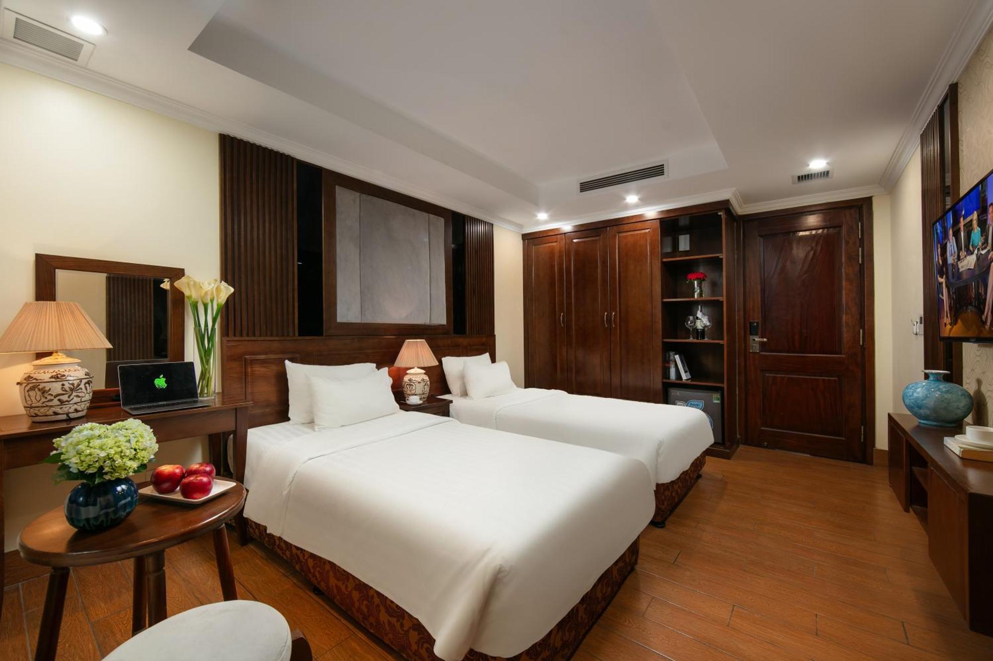 The West Hotel & Spa Hanoi Exterior photo